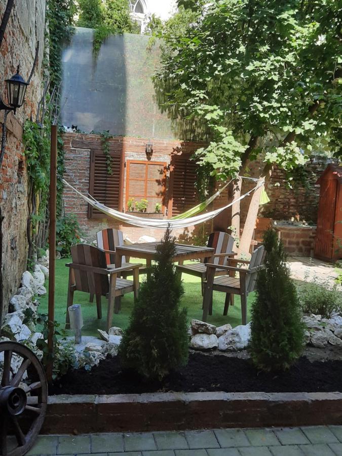Luky13 Apartamento Braşov Exterior foto