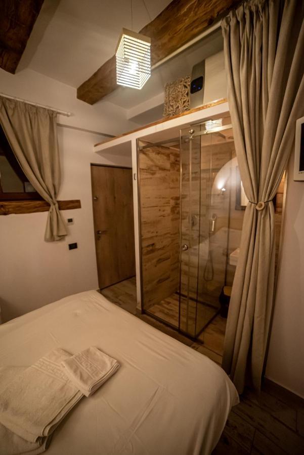 Luky13 Apartamento Braşov Exterior foto