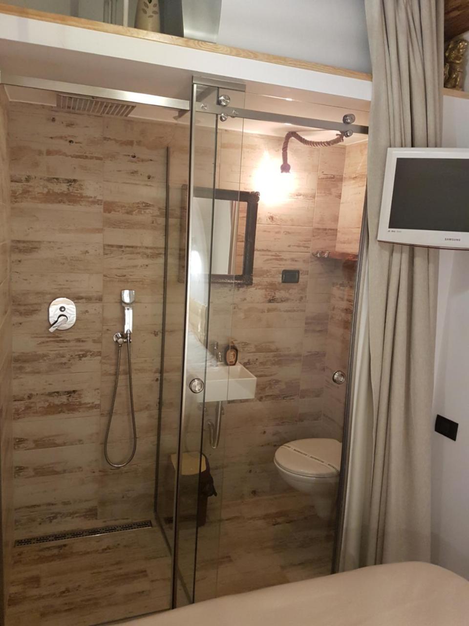 Luky13 Apartamento Braşov Exterior foto